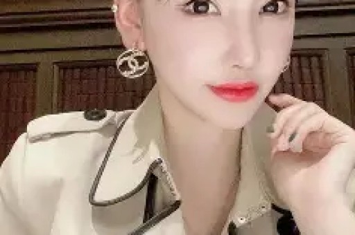 娱乐乐翻天：探索娱乐圈的欢乐与惊喜